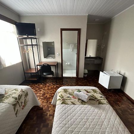 Hotel Pax Ponta Grossa  Buitenkant foto