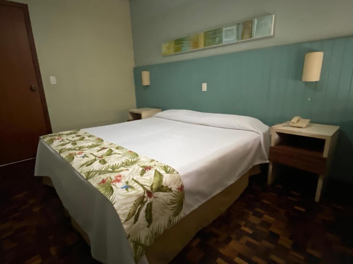 Hotel Pax Ponta Grossa  Buitenkant foto